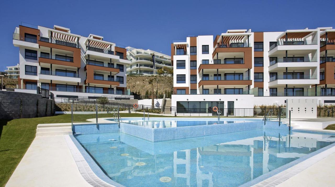 Modern Apartment-Sea View Fuengirola Bagian luar foto