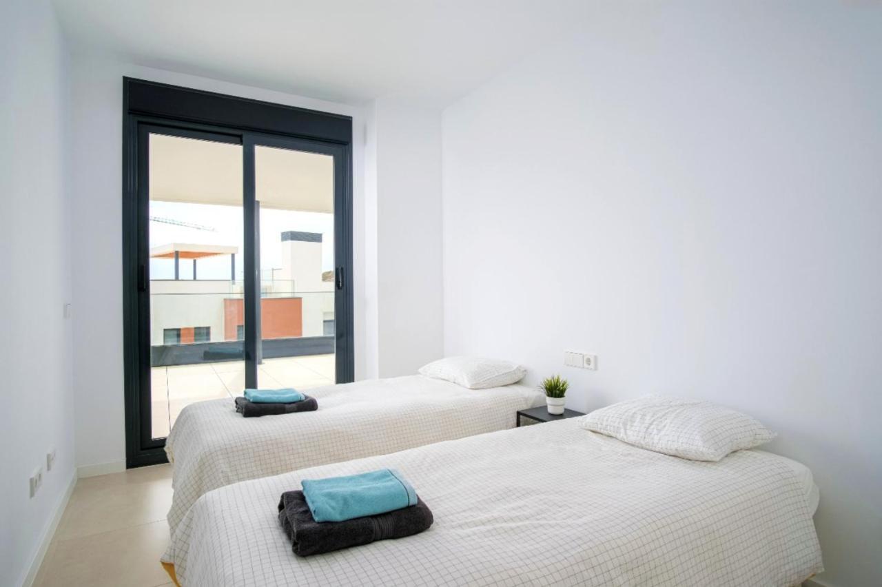 Modern Apartment-Sea View Fuengirola Bagian luar foto